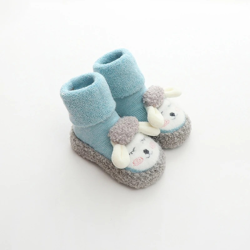 Plush Cartoon Shoes for Cozy Baby Feet