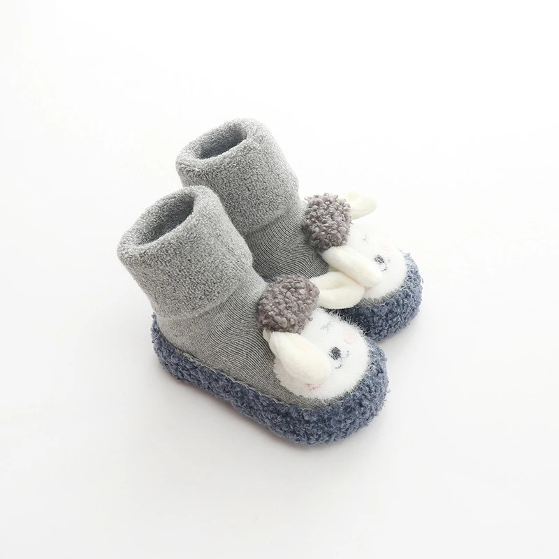 Plush Cartoon Shoes for Cozy Baby Feet