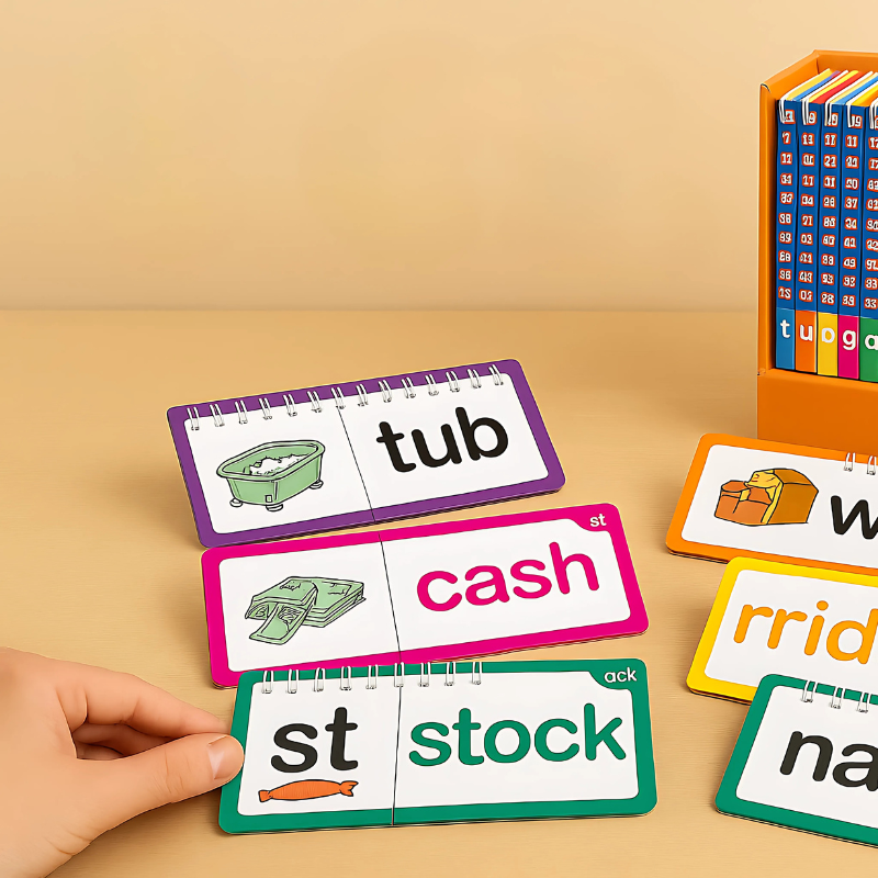 Smart Word Flip Book for Early Readers