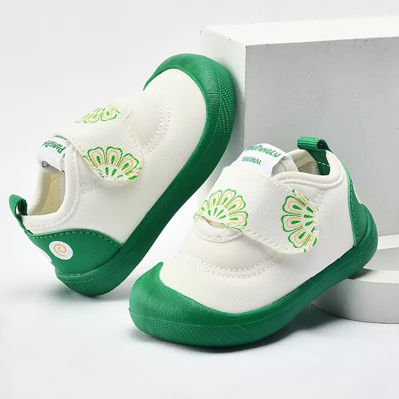Breathable Soft Sole Sports Walking Shoes for Early Steps