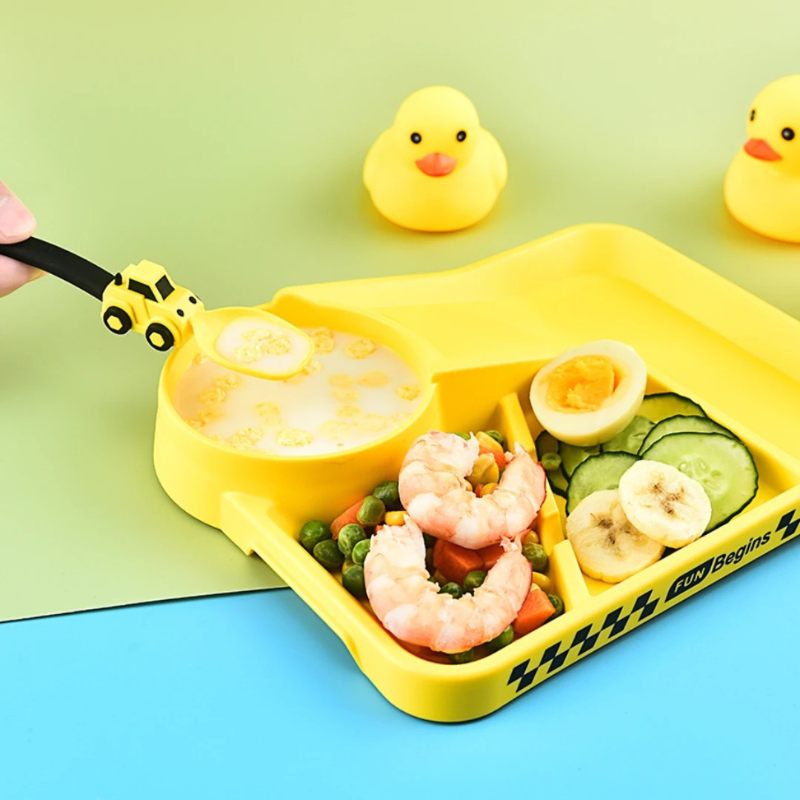 Construction-Themed Cutlery-Kit for Kids